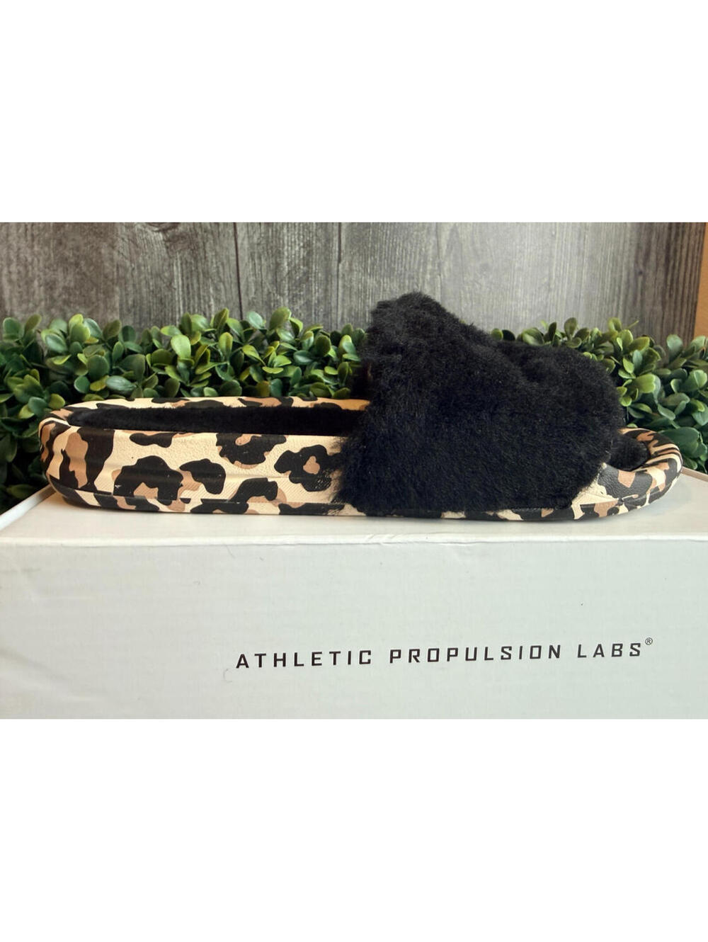 APL Shearling Black Leopard Slide Women's EU 40 US 9